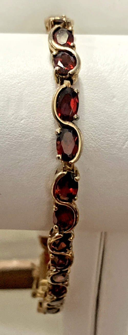 925 Sterling Silver Red CZ Tennis Bracelet 11.8grams 5mm 7”.5 Gold-Tone PreOwned