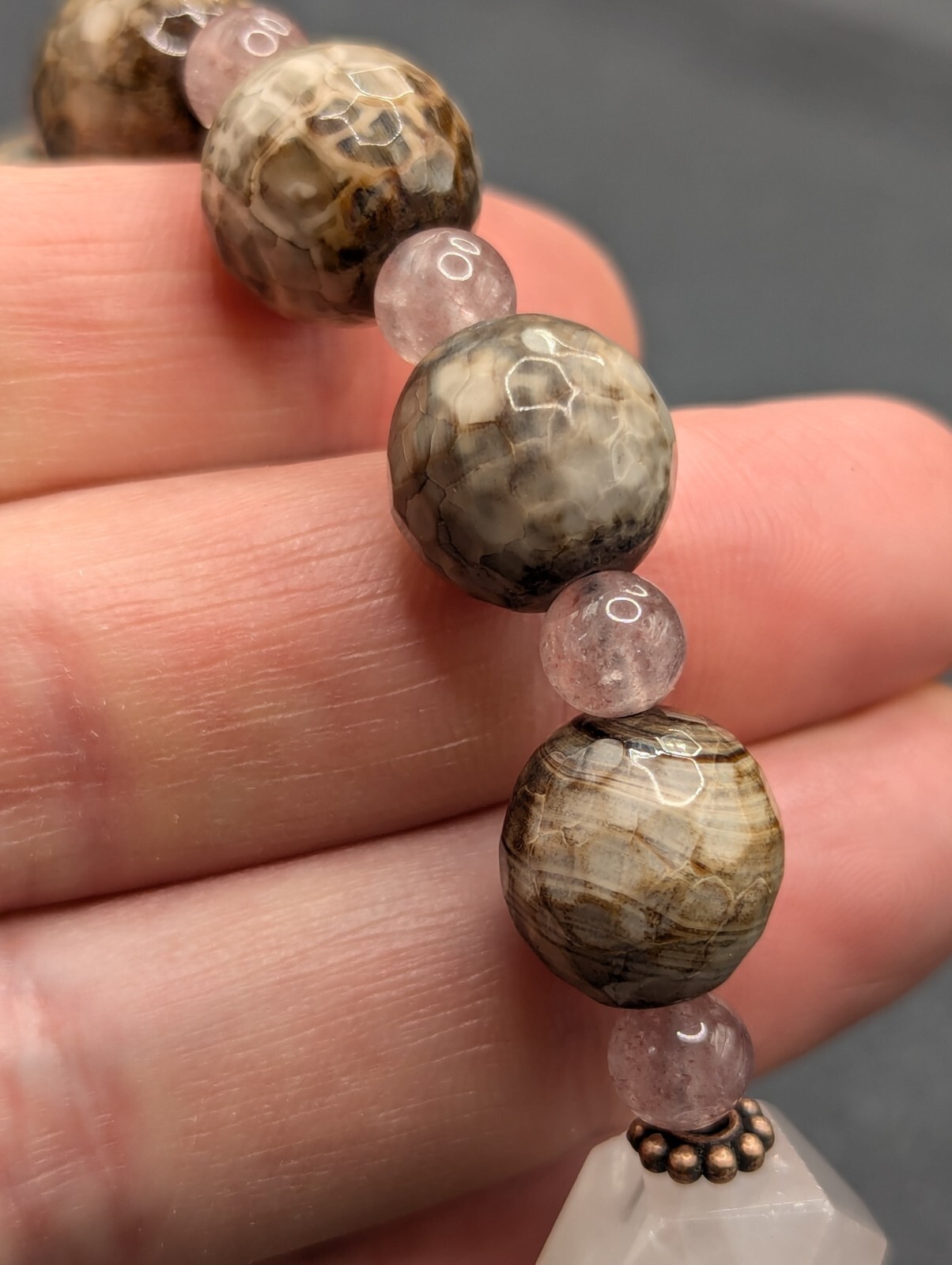 Matte Quartz 8mm, Gold Toned Beaded Stretch Bracelet (18cm) Medium Wrist