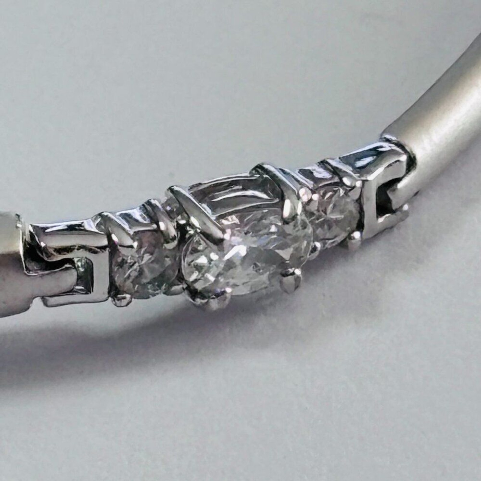 Silver Tone Oval & Round CZ Link Bracelet 7” Box Clasp Sparkle