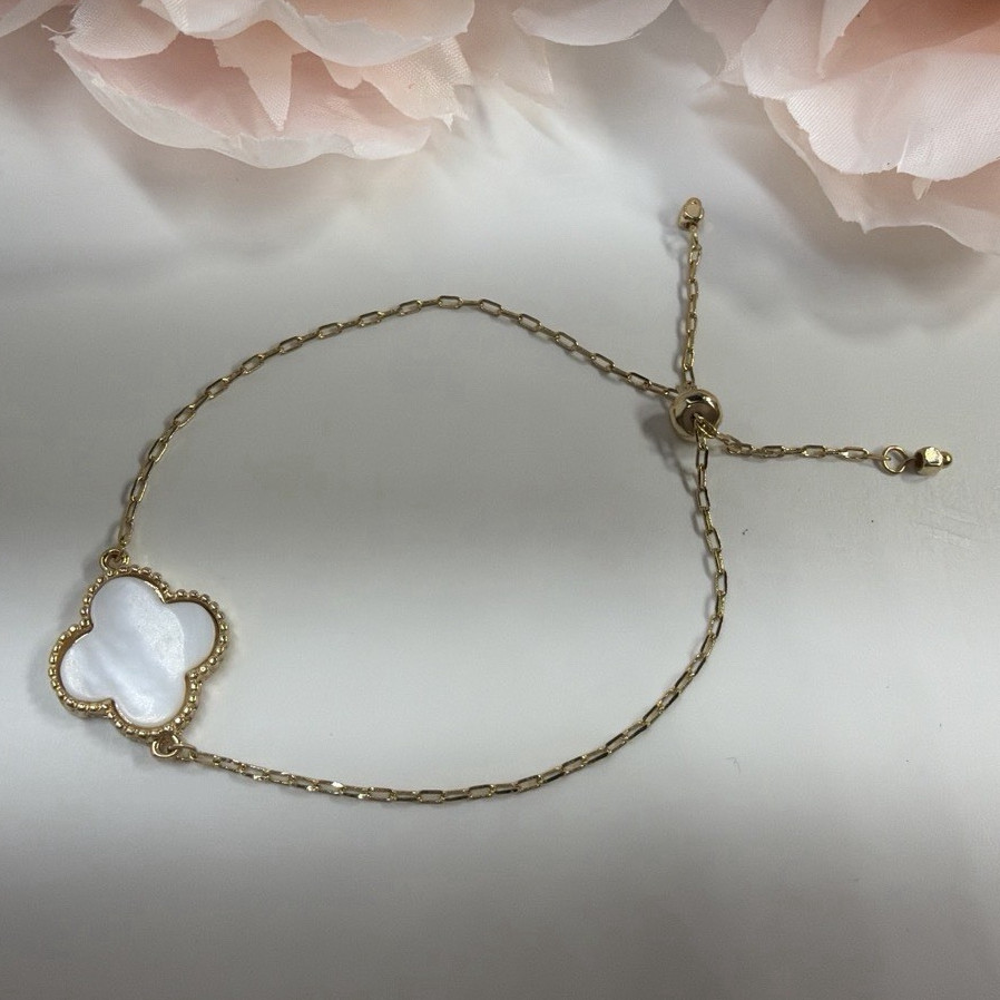 Gold Tone Adjustable Bolo Cable Chain Bracelet w/ Clover MOP Charm Bezel
