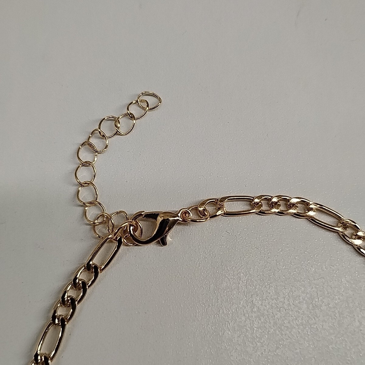 Women’s Butterfly Charm Bracelet Brass Plated Gold Plated 8-10″ Chain