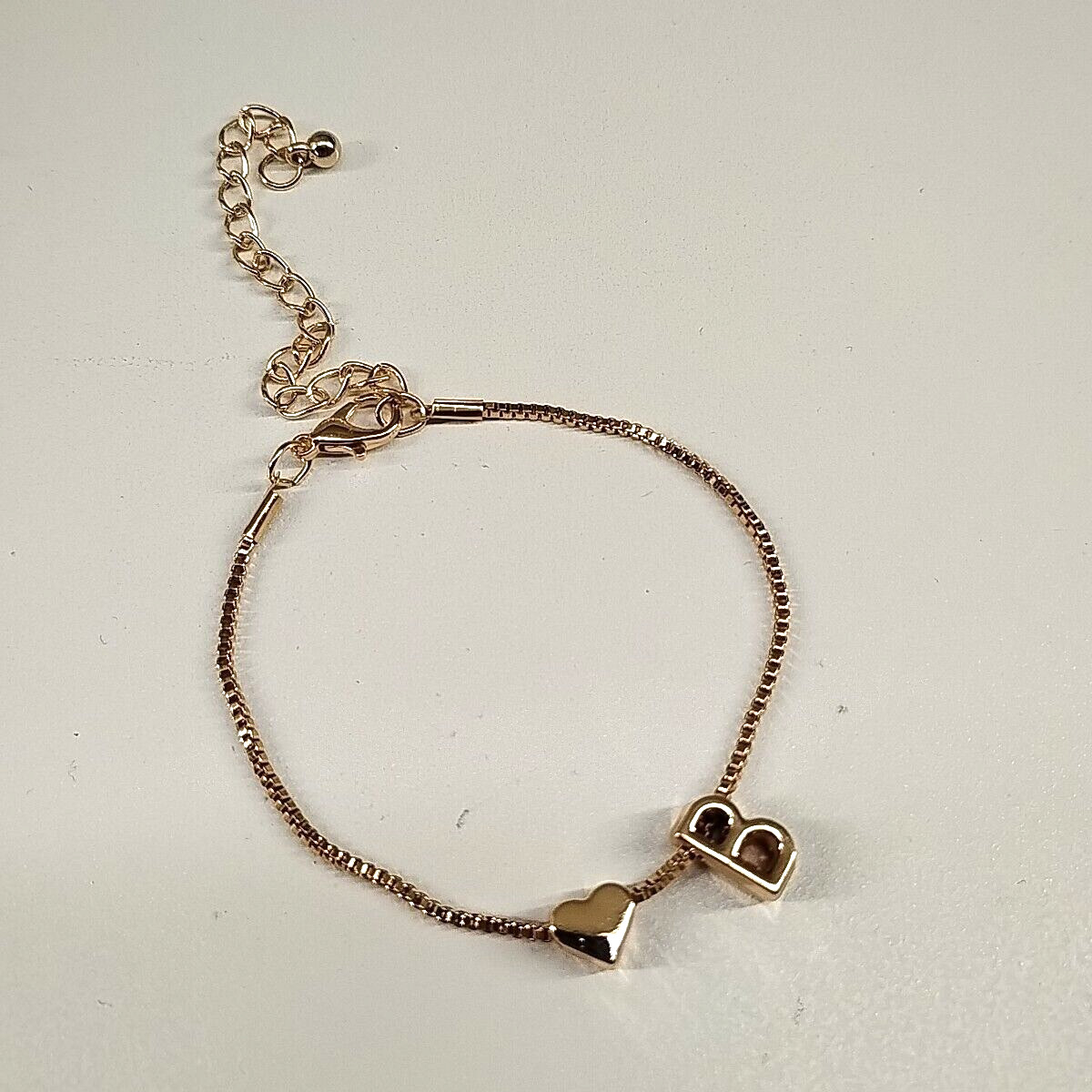 Women Charm Bracelet Letter B & Heart Brass Plated Gold-plated 6.5-10″