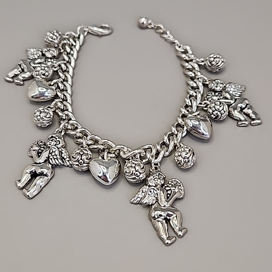 Heart Charm Bracelet Cherub Dangles Silver Tone Angels 7.5″