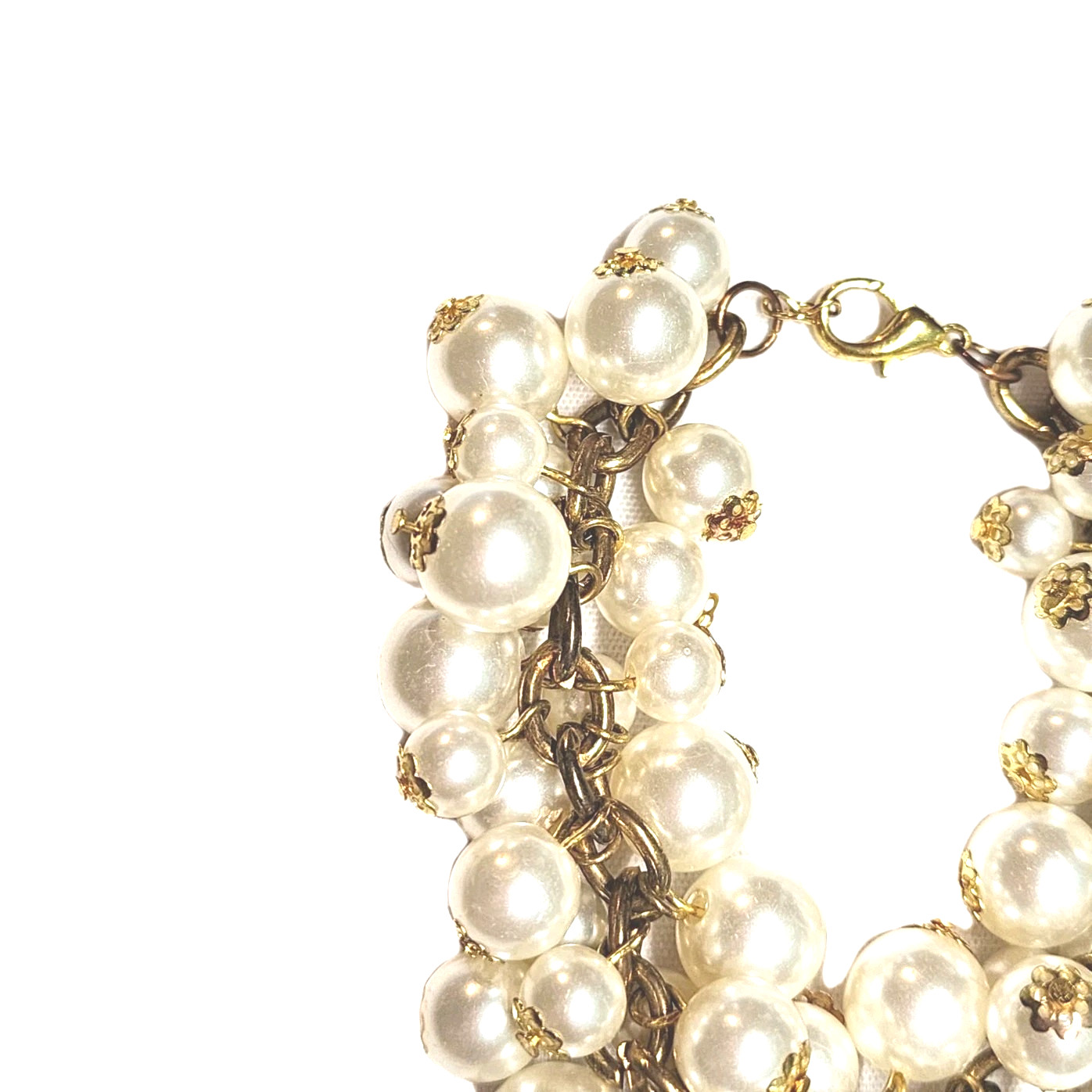 Chunky White Faux Pearl Dangle Cluster Cha-Cha Beaded Charm Cuff Bracelet 8″