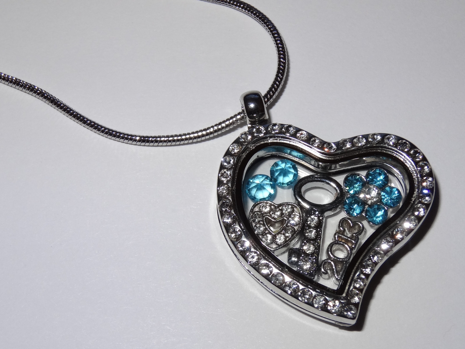 Australia number Floating Charms – Yes will fit in Most Living Lockets
