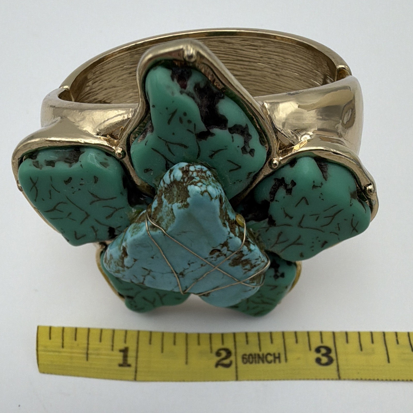 Chico’s Signed Gold Tone Turquoise Flower Hinged Cuff Bracelet No Stone