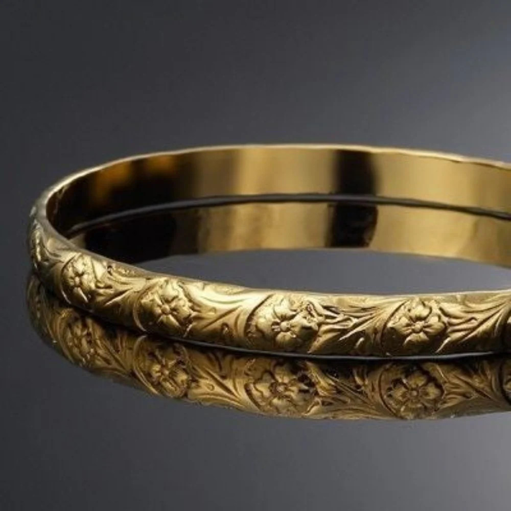 18ct Heavy Yellow Gold Plated Embossed Filigree Women’s Bangle – USA Made