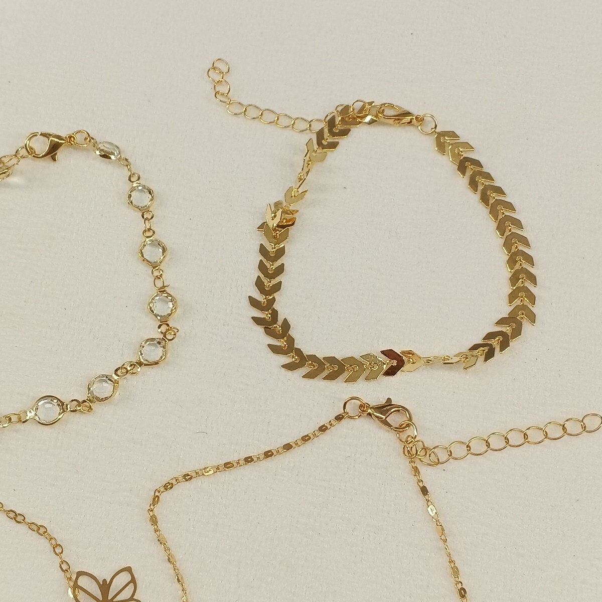 Set of 4pcs Women Bracelet Brass Plated Gold 8″ Length