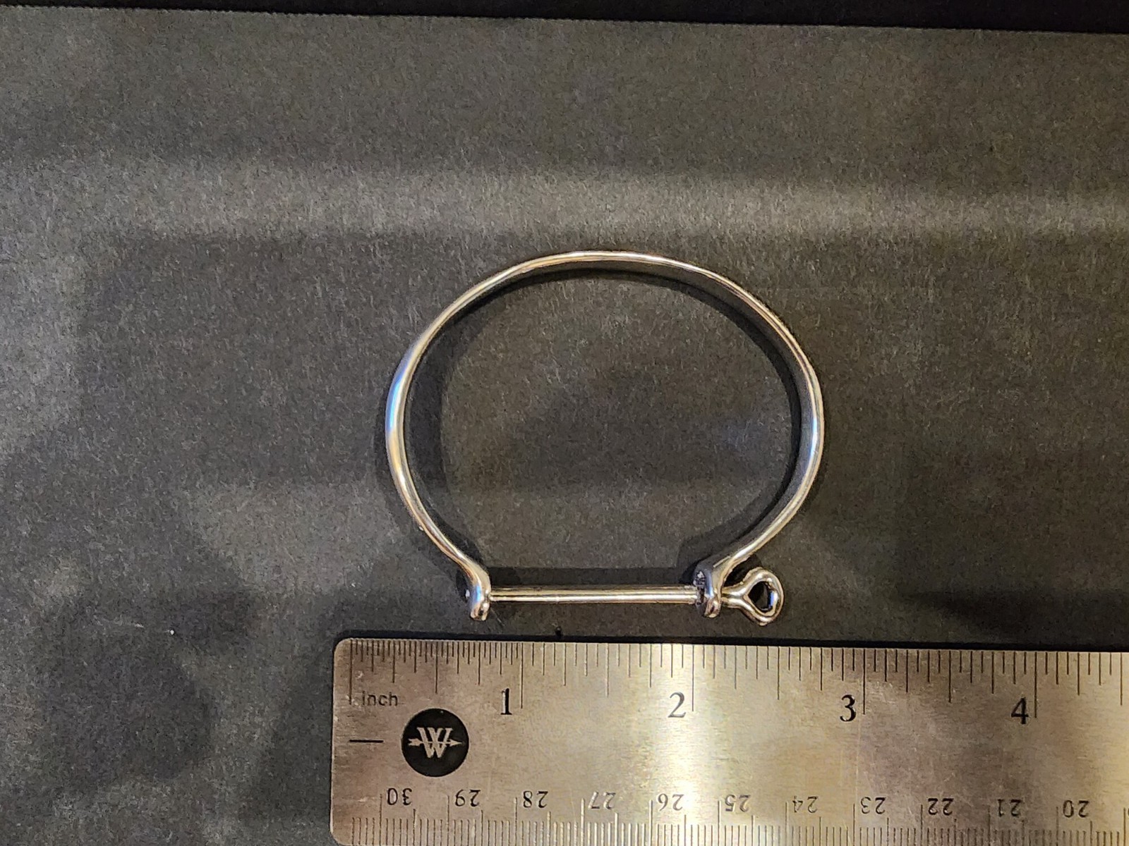 UNOde50 Silver Plated Rigid Bangle Bar Hook Closure Signed Spain with Pouch
