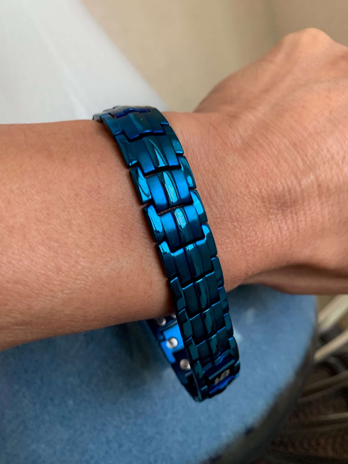 Beautiful Magnetic Bracelet 44 Magnets Restore Balance Energy Power Calm Joy Qi