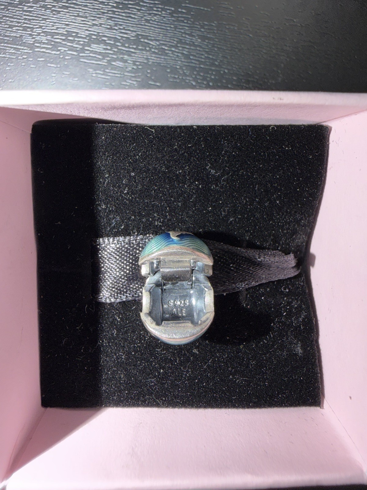 Authentic PANDORA 925 Silver Blue Globe Clip Charm Pendant 799429C01