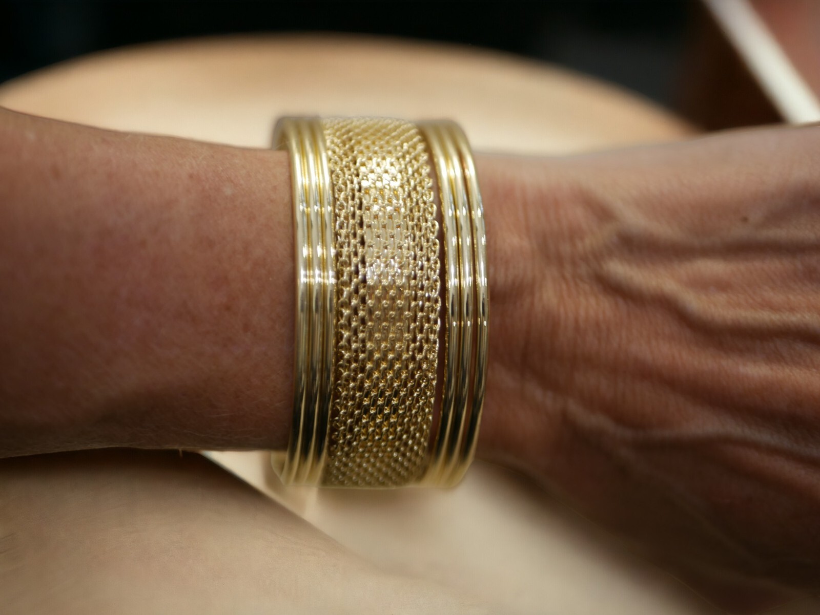 NEW Women’s LARGE yellow gold Cuff Bracelet Bangle jewelry Greek ITALIAN MESH