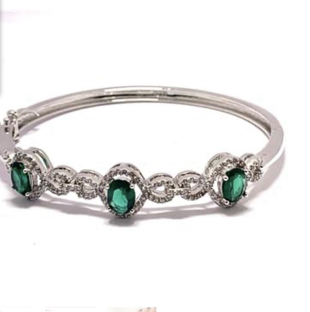 Silver Green Bangle Bracelet Oval Stones Prong Setting Push Lock Metal
