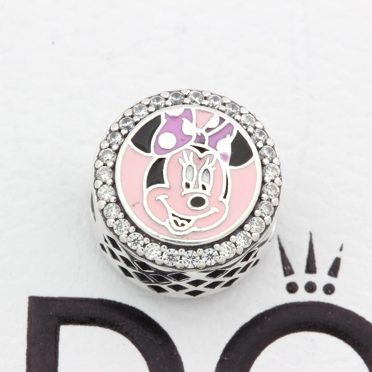 Disneyland Paris Exclusive – Pandora Charm – Minnie Mouse Limited Edition RARE