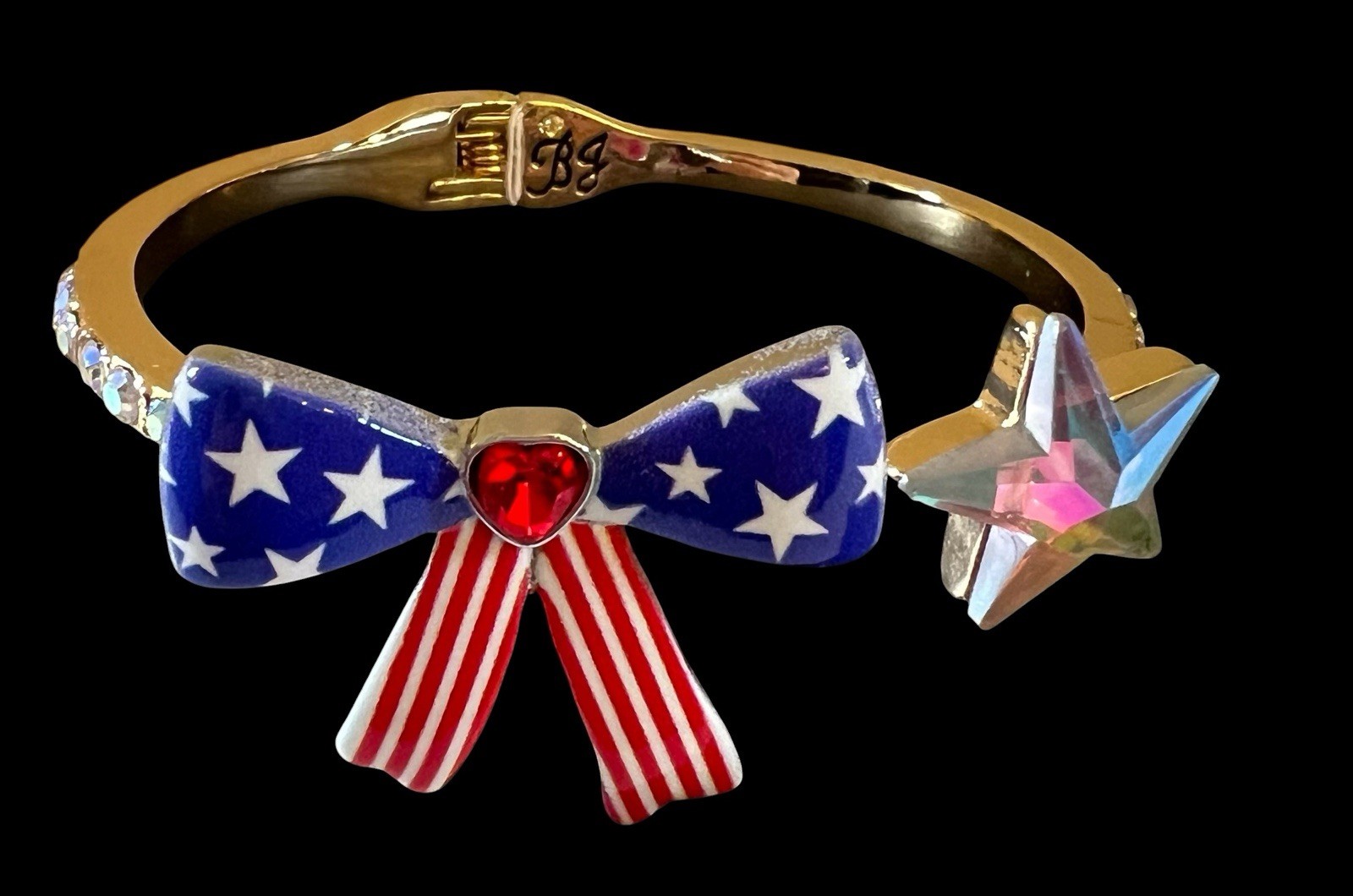 Betsey Johnson Bangle Gold Tone Americana Bow & Star Hing Crystal Accent NWT
