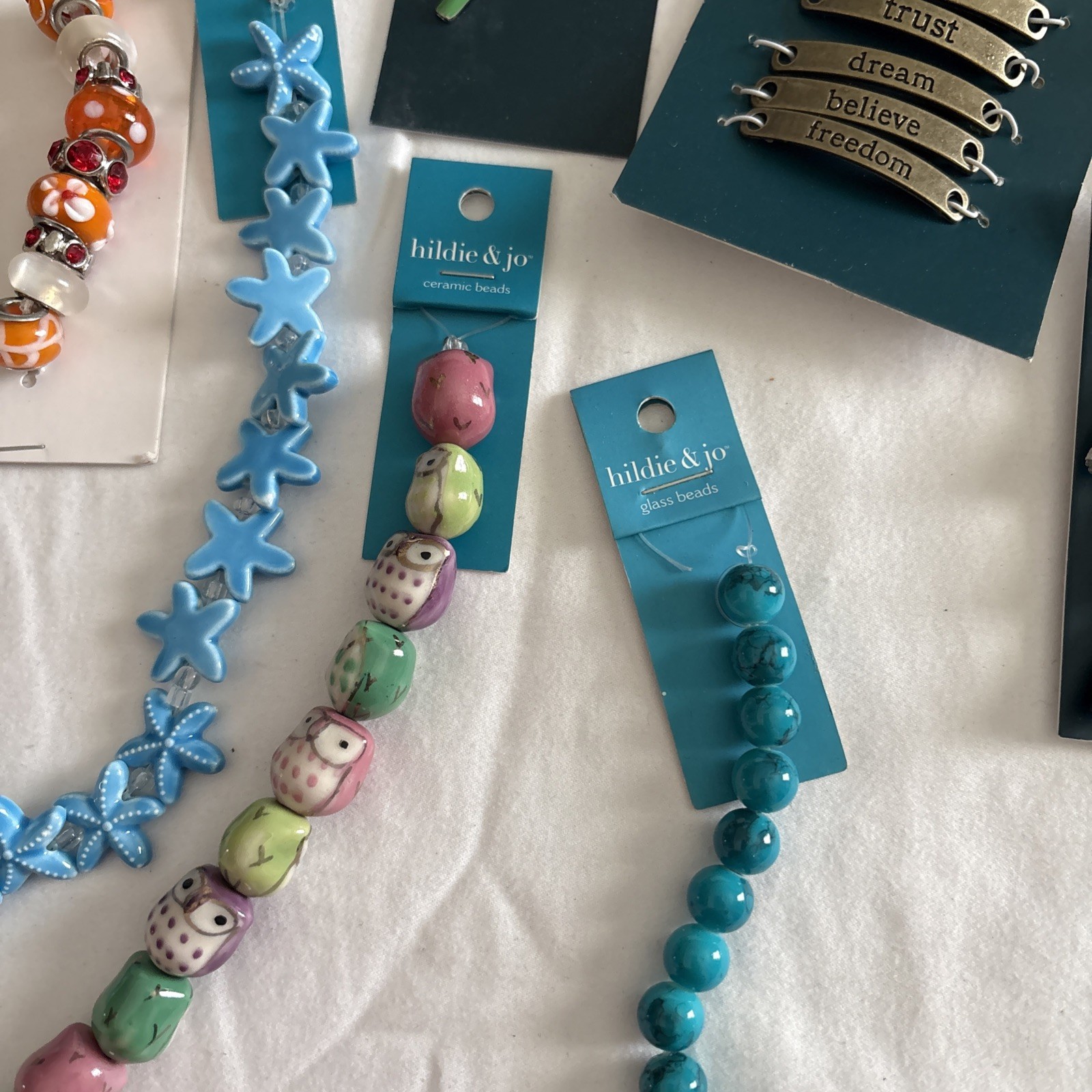New Large Lot Of Hildie & Jo Charms Beads Pendants