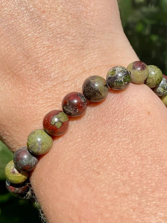 Dragon Blood Stone 8mm Beaded Balance Healing Reiki Stretch Women Men Bracelet