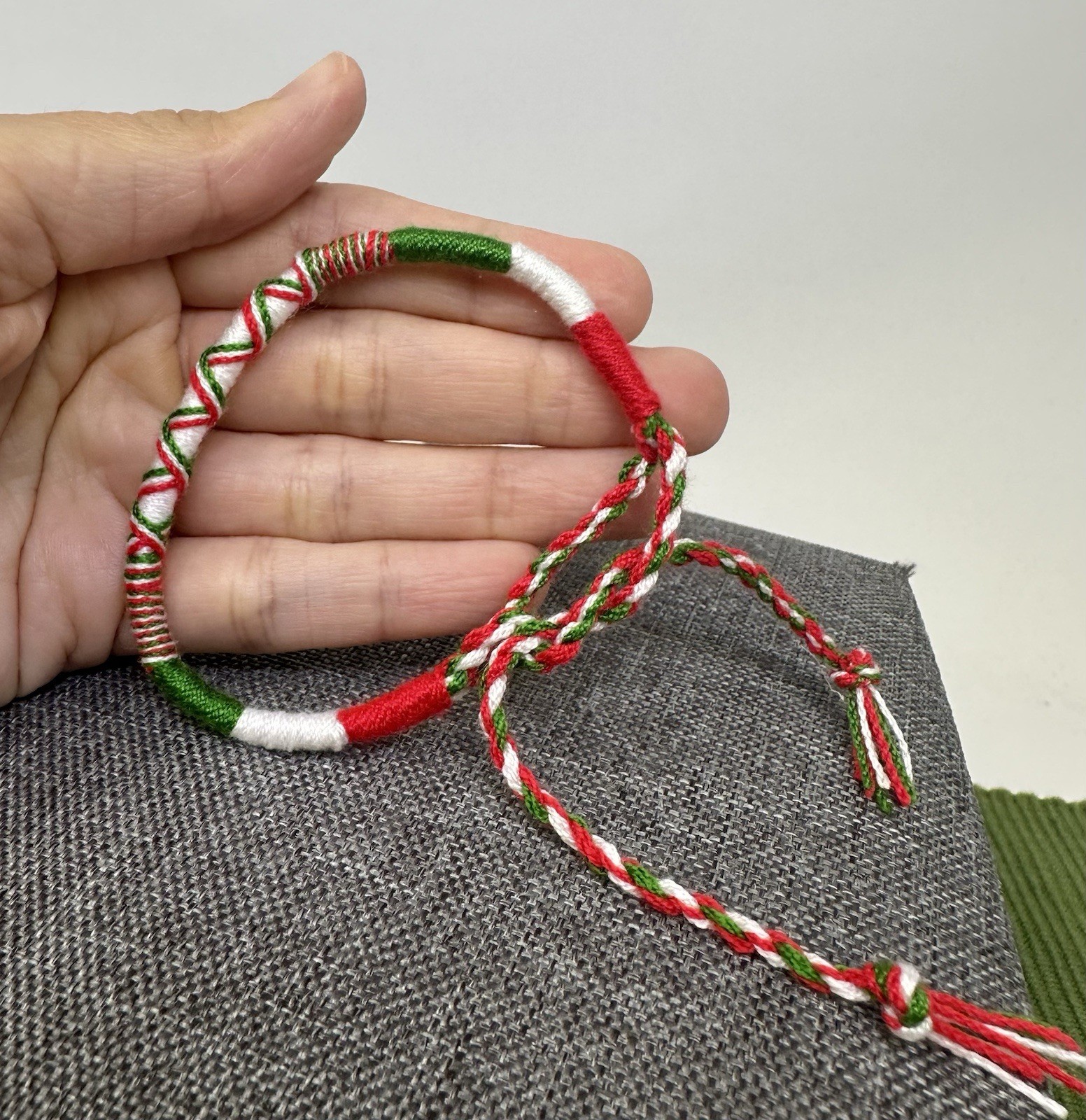 Italian Flag Braided Bracelet – Handmade Unisex Adjustable Italy Colors Jewelry