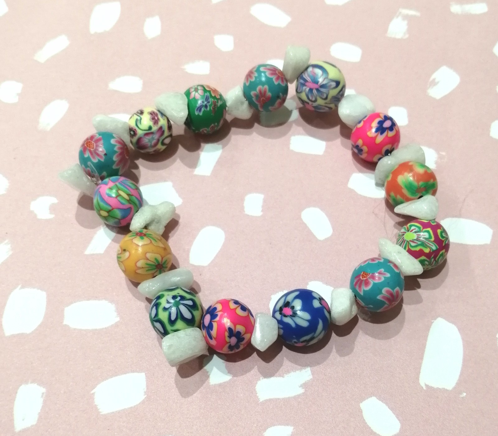 Bohemian Multicolour Round Polymore Clay White Snow Quartz Chip Beaded Bracelet