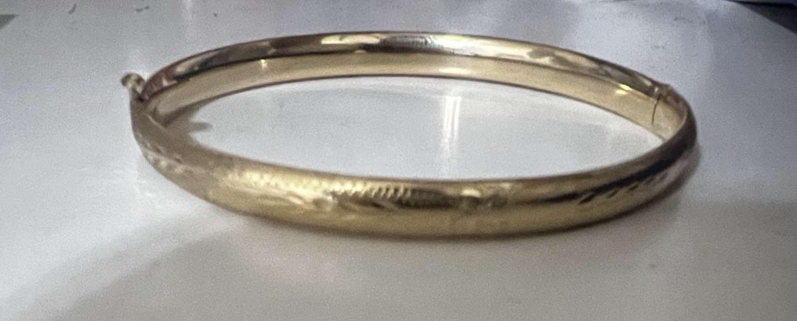 14k solid gold Hinged Bangle Bracelet