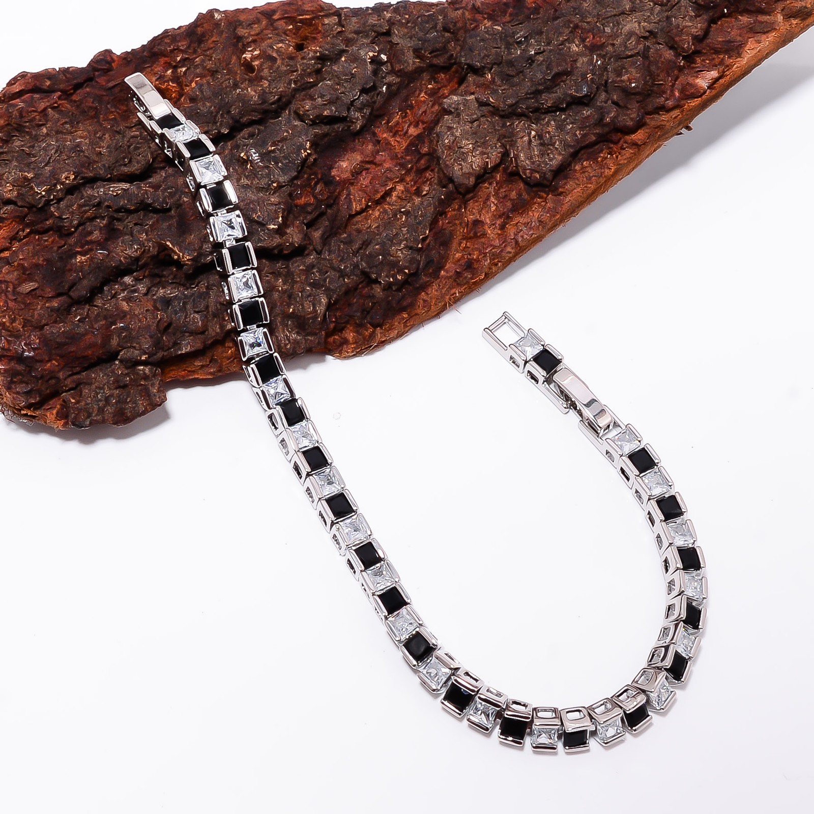 Black Onyx, CZ 925 Sterling Silver Adjustable Bracelet 7-8″ B130013