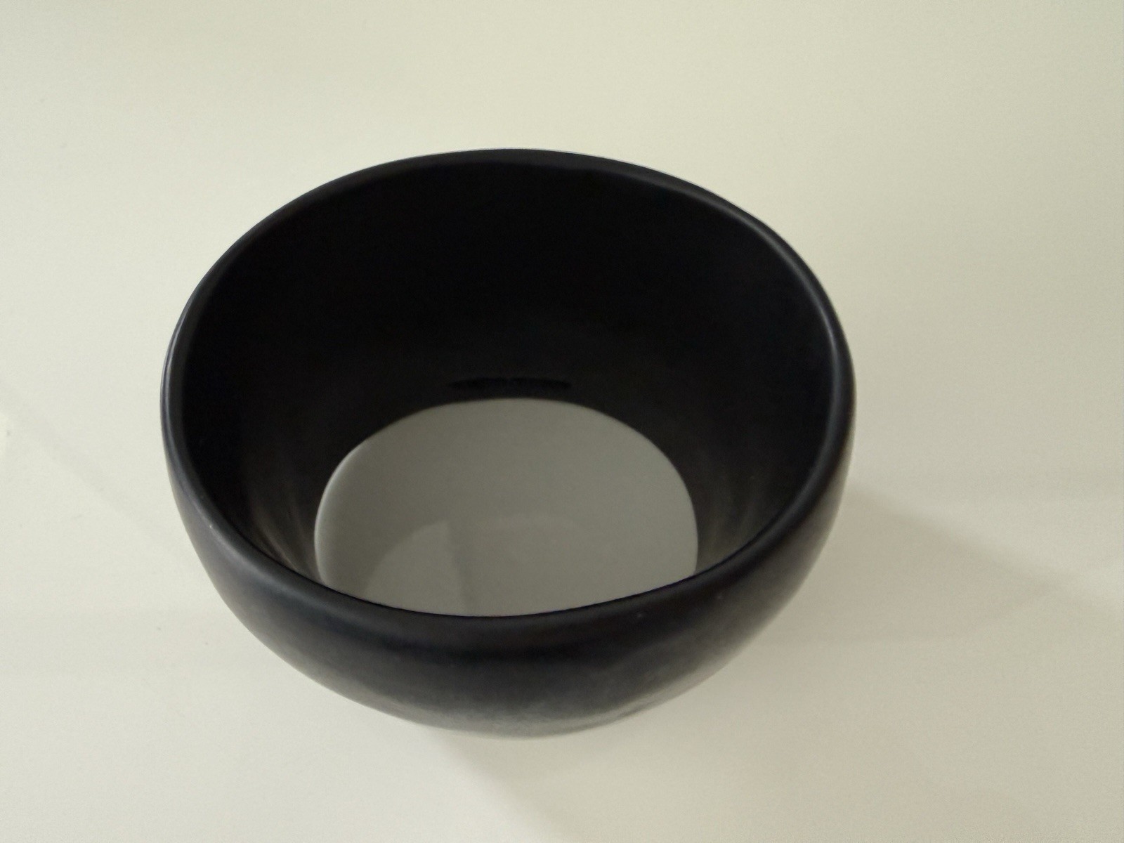 DINOSAUR DESIGNS Extra Large Organic Oval Bangle Resin Bracelet – Black
