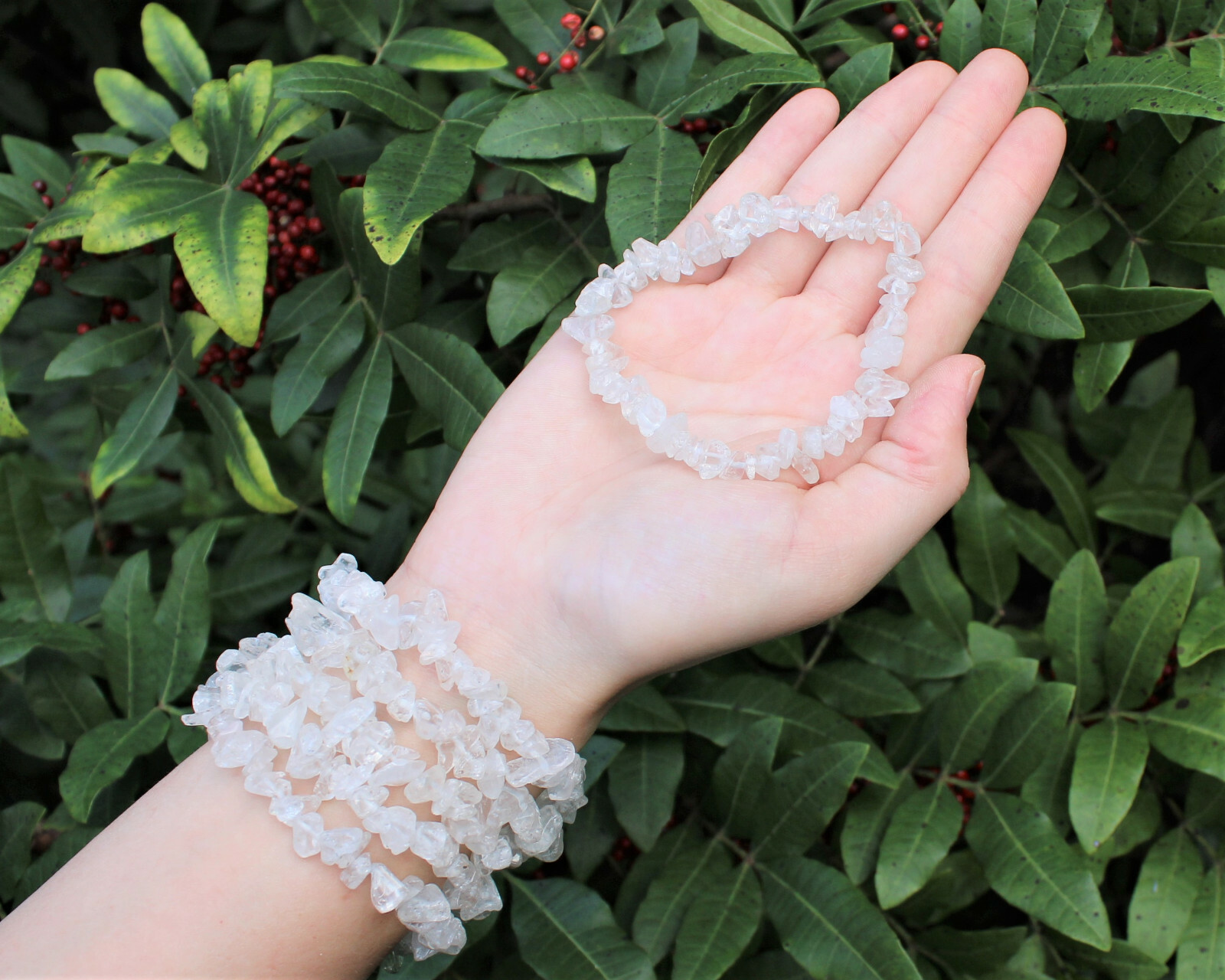 Clear Quartz Chip Bracelet, Gemstone Chip Jewelry Crystal (Stretchy – US Seller)