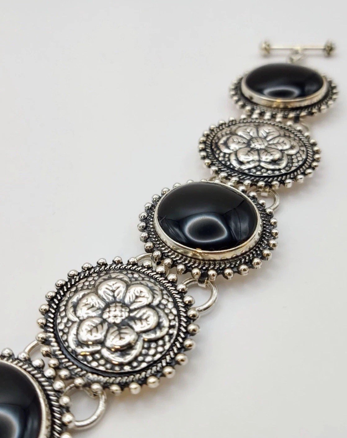 Old Pawn CII Mexico Sterling Silver Flower Concho Link Black Onyx Bracelet 8”