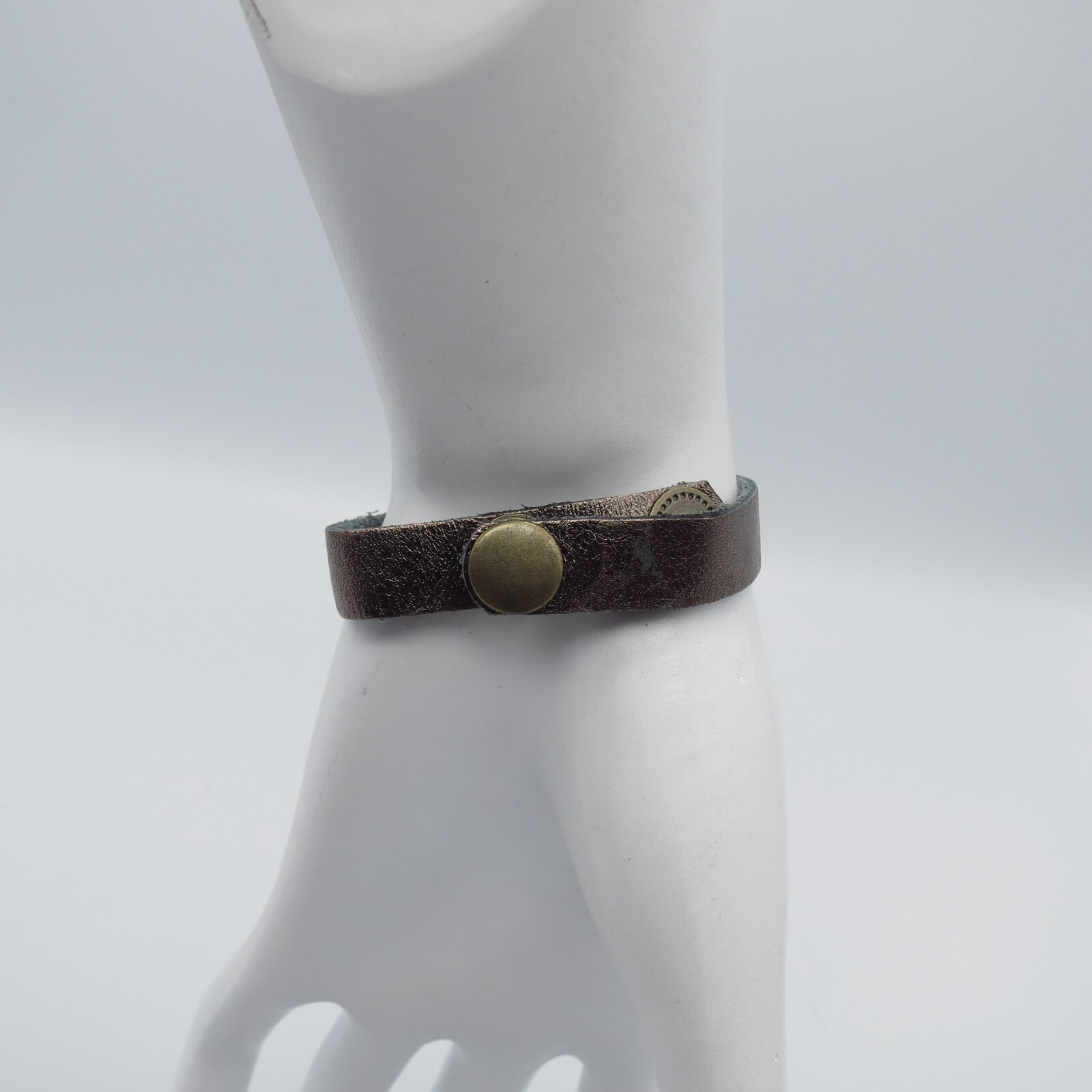 Blue Stone Cabochon Leather Bracelet