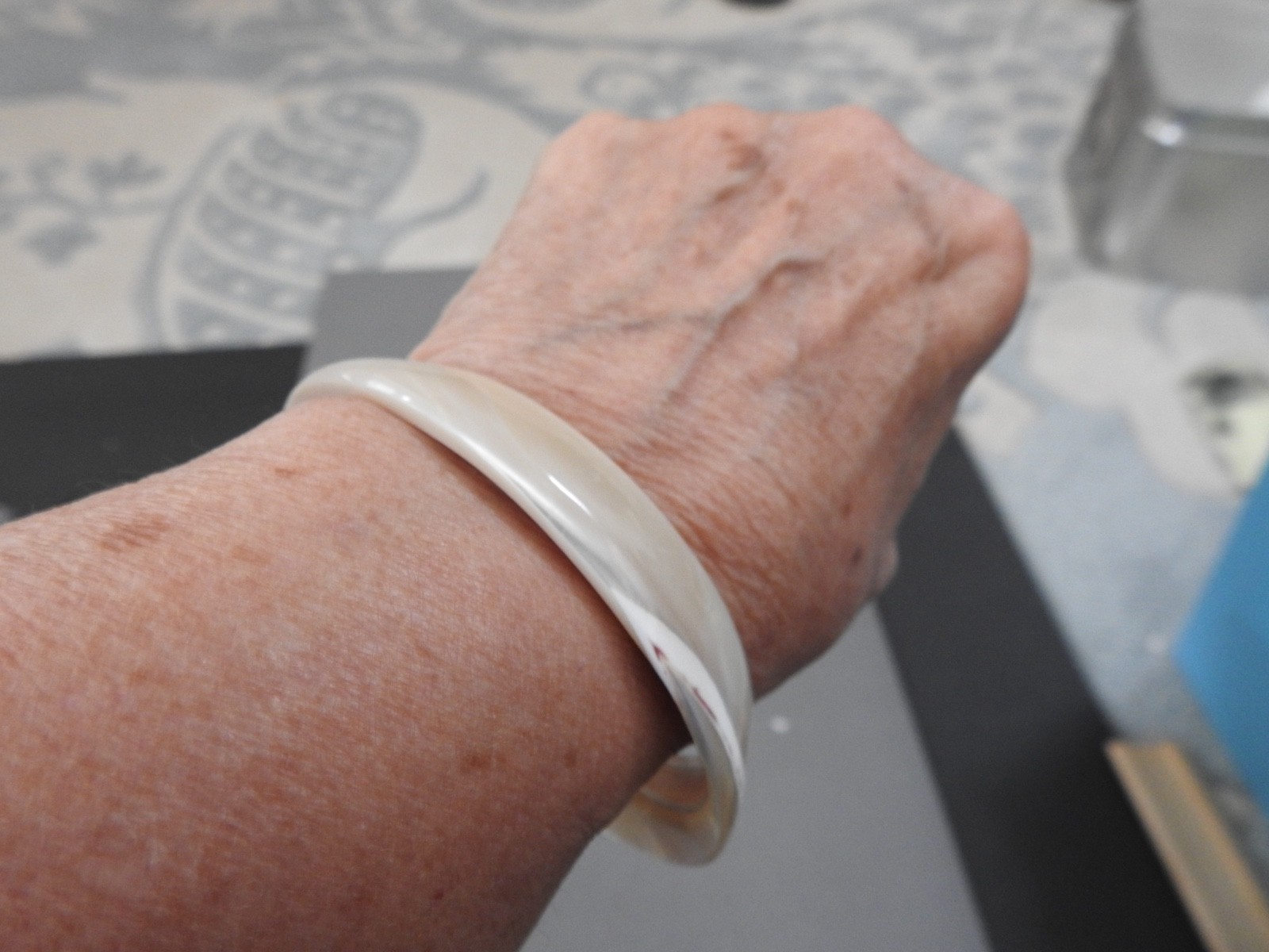 solid MOP BANGLE BRACELET shell mother of pearl summer