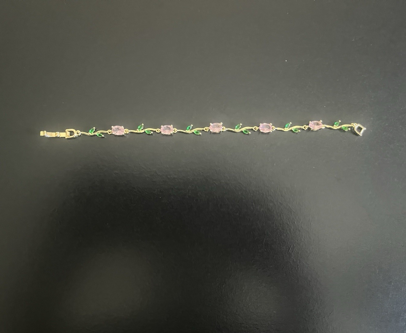 Gold Tone Oval Pink Crystal Link Bracelet Green Leaf Accents Lobster Closure