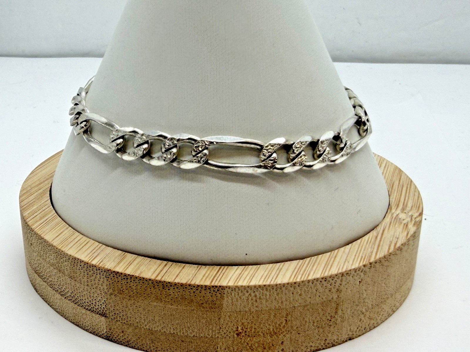 Solid 925 Sterling Silver Italian 6mm Diamond-Cut Figaro Chain Bracelet