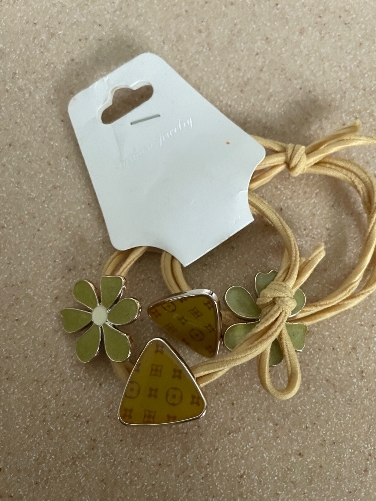 NWT LOT of 2 stretch bracelets Enamel Flower Triangle Green Yellow Cord ME55