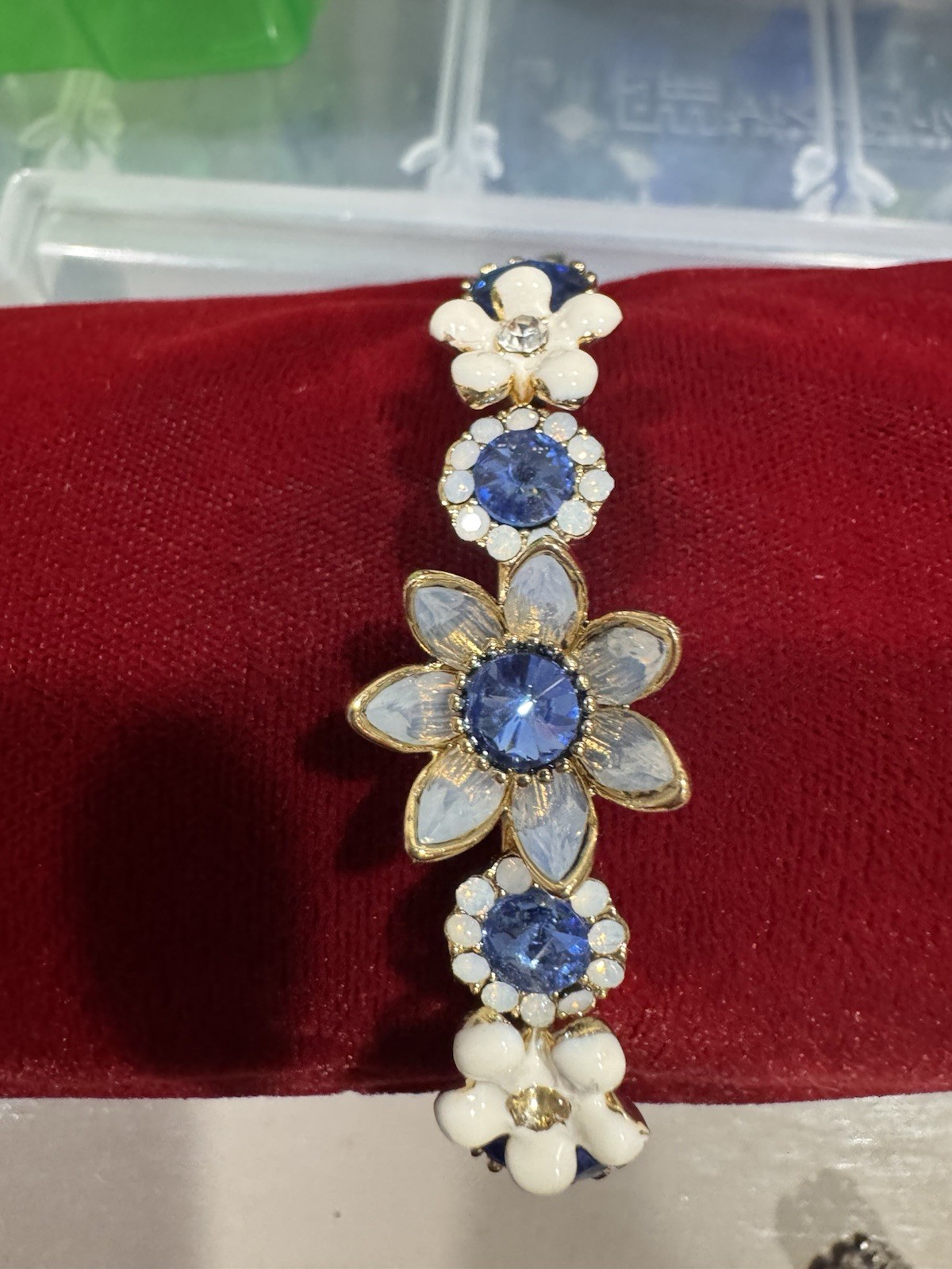 BETSEY JOHNSON BANGLE BRACELET SIGNED BLUE AND WHITE