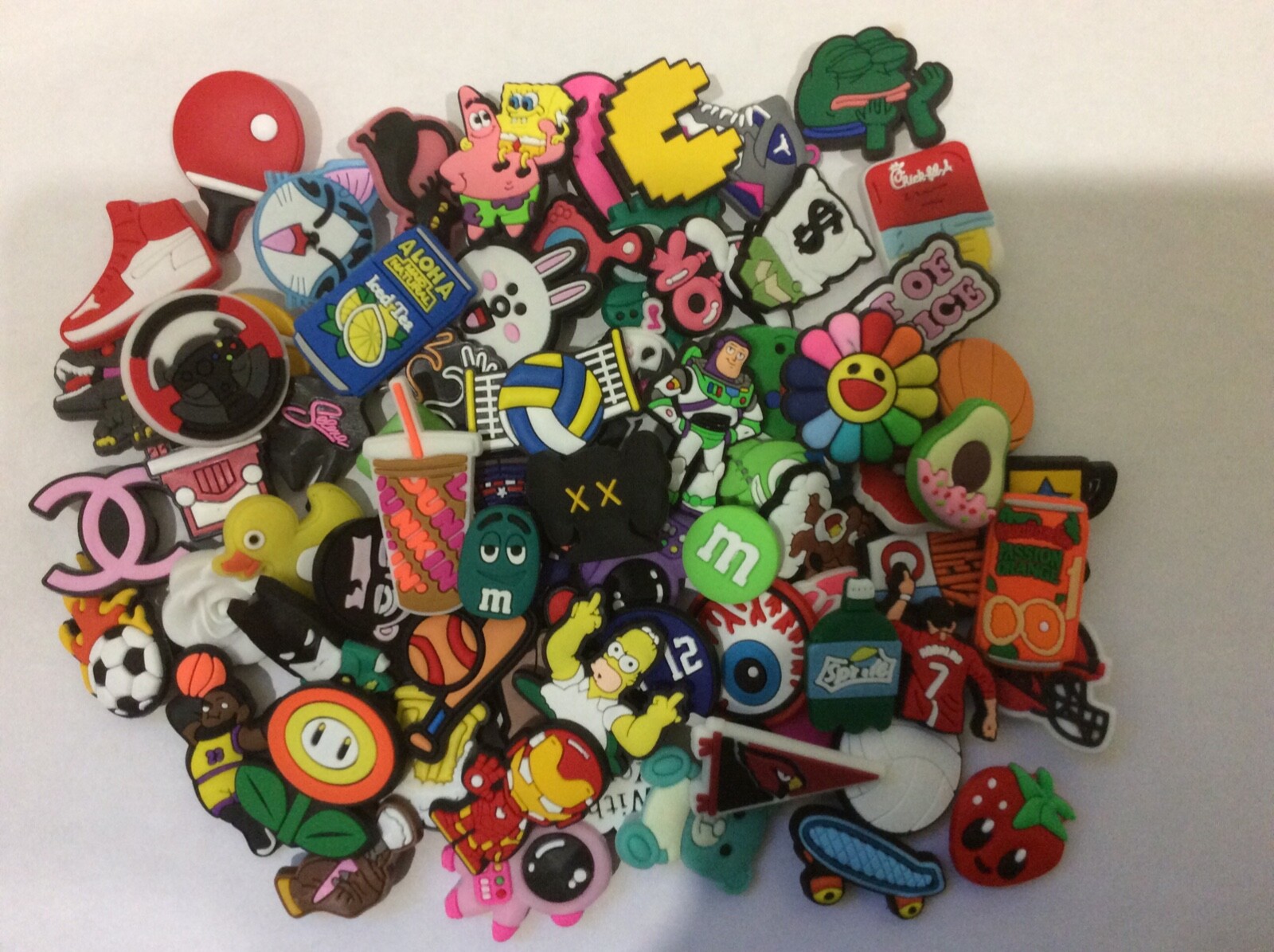 100pc Shoe croc charms Bracelet Wristband Random Unisex Gift Kids Adult