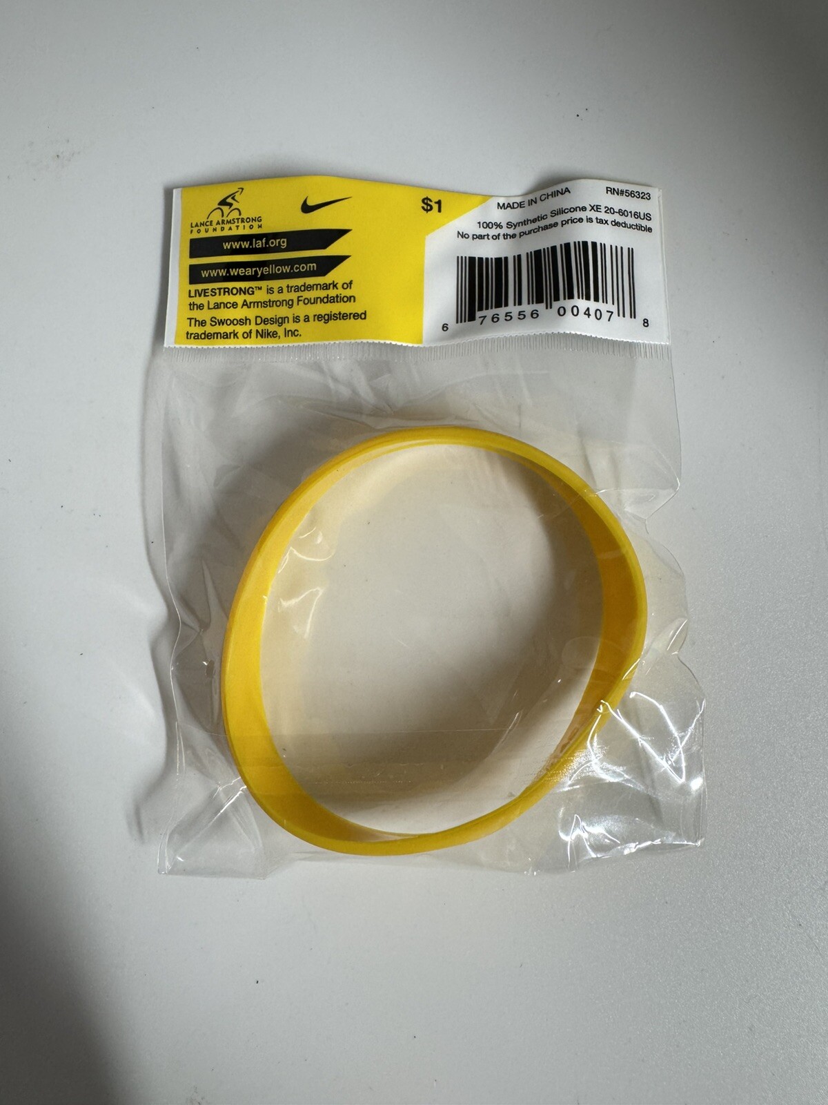 LIVESTRONG – NEW Lance Armstrong Authentic Livestrong Bracelet