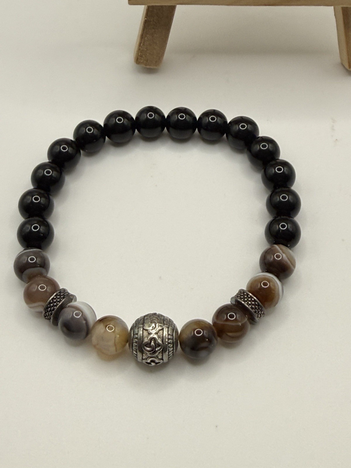 Beaded Bracelet Dark Brown With Silver Tone Accents – NWOT- Great Price!