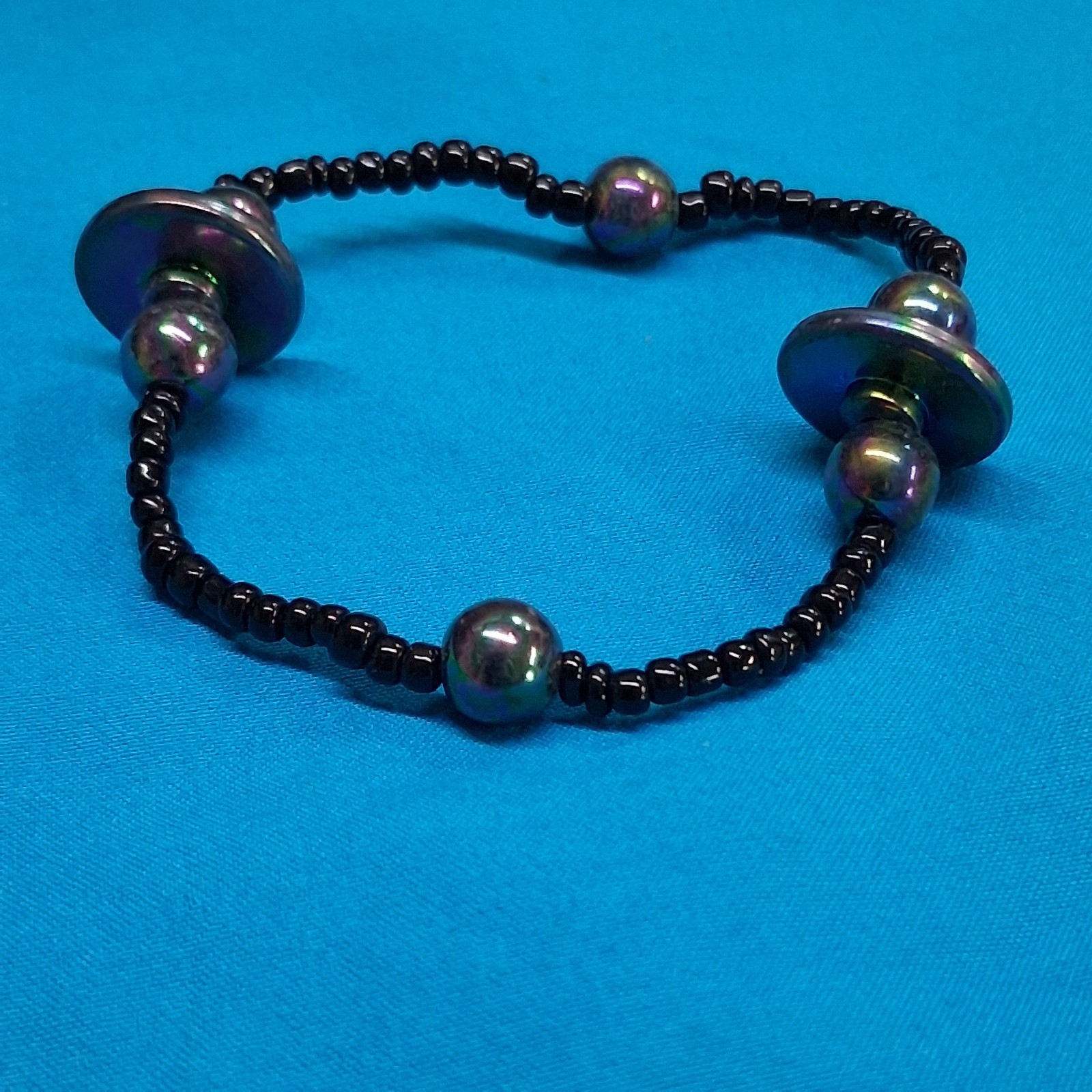 Vintage Black Channel Set Bead Purple Iridescent Accent Stretch Bangle Bracelet