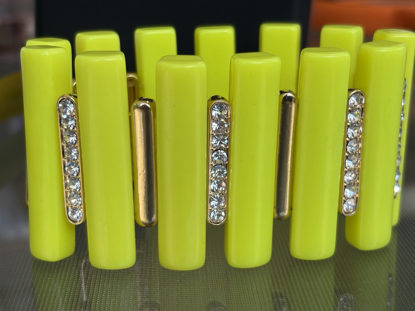 Neon Yellow Lucite Stretch Bracelet Rhinestone Gold Tone Statement Bracelet