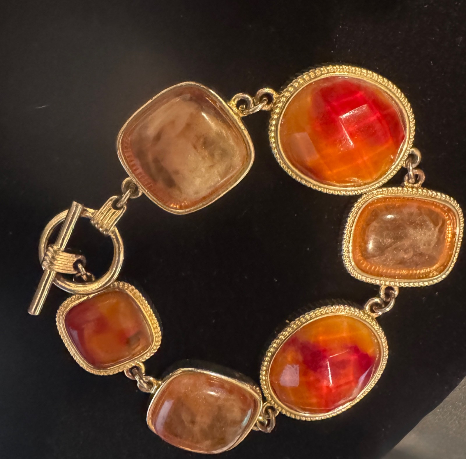 Gold Tone Multi Stone Link Bracelet Orange Brown Faux Agate Toggle Clasp Boho