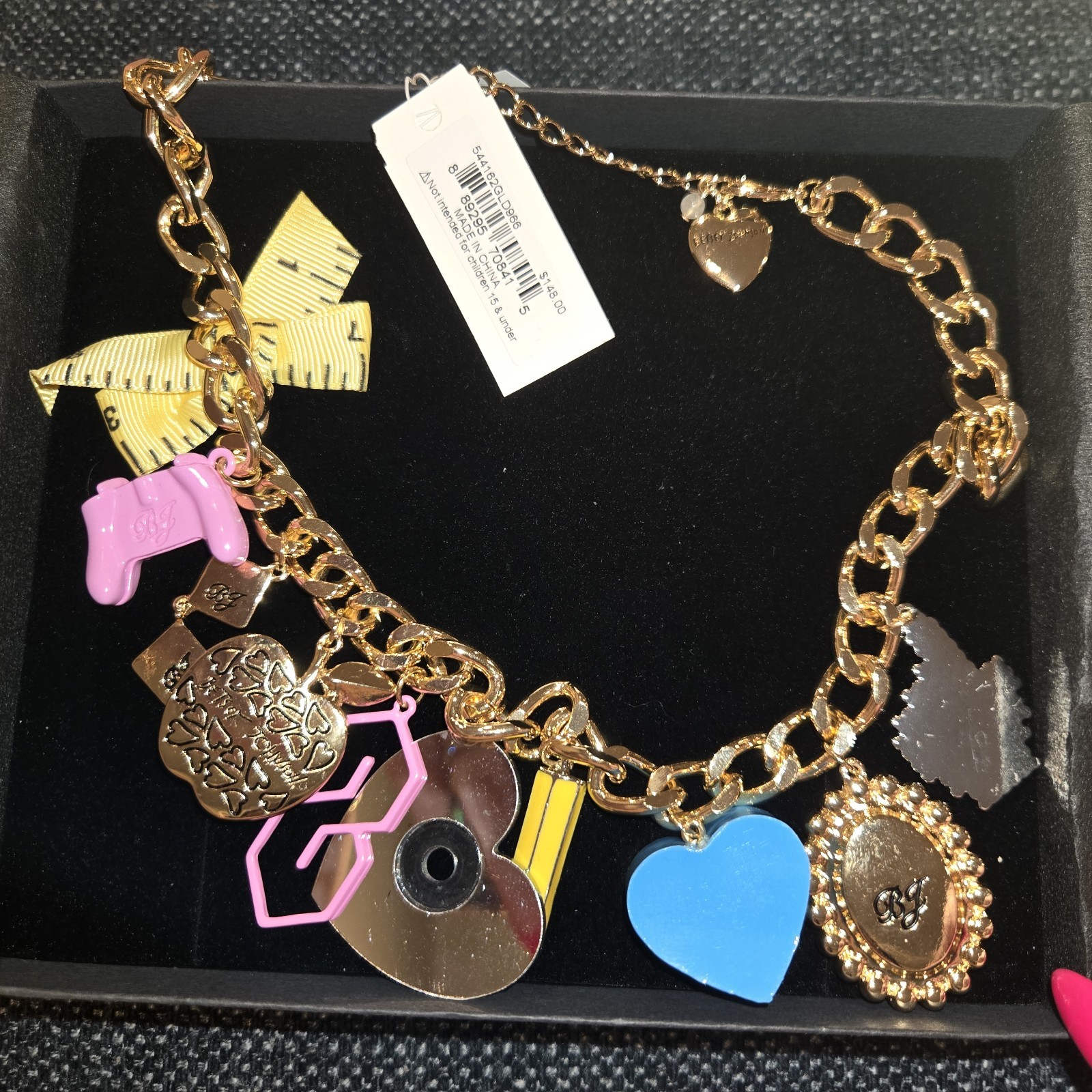 Betsey Johnson Gold Tone Signed Curb Link Charm Bracelet Crystal Enamel 8.5″