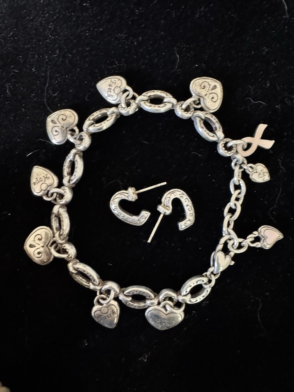 Brighton Oval Link Chain Heart Dangle Charm Bracelet Love Faith Hope Pink Ribbon