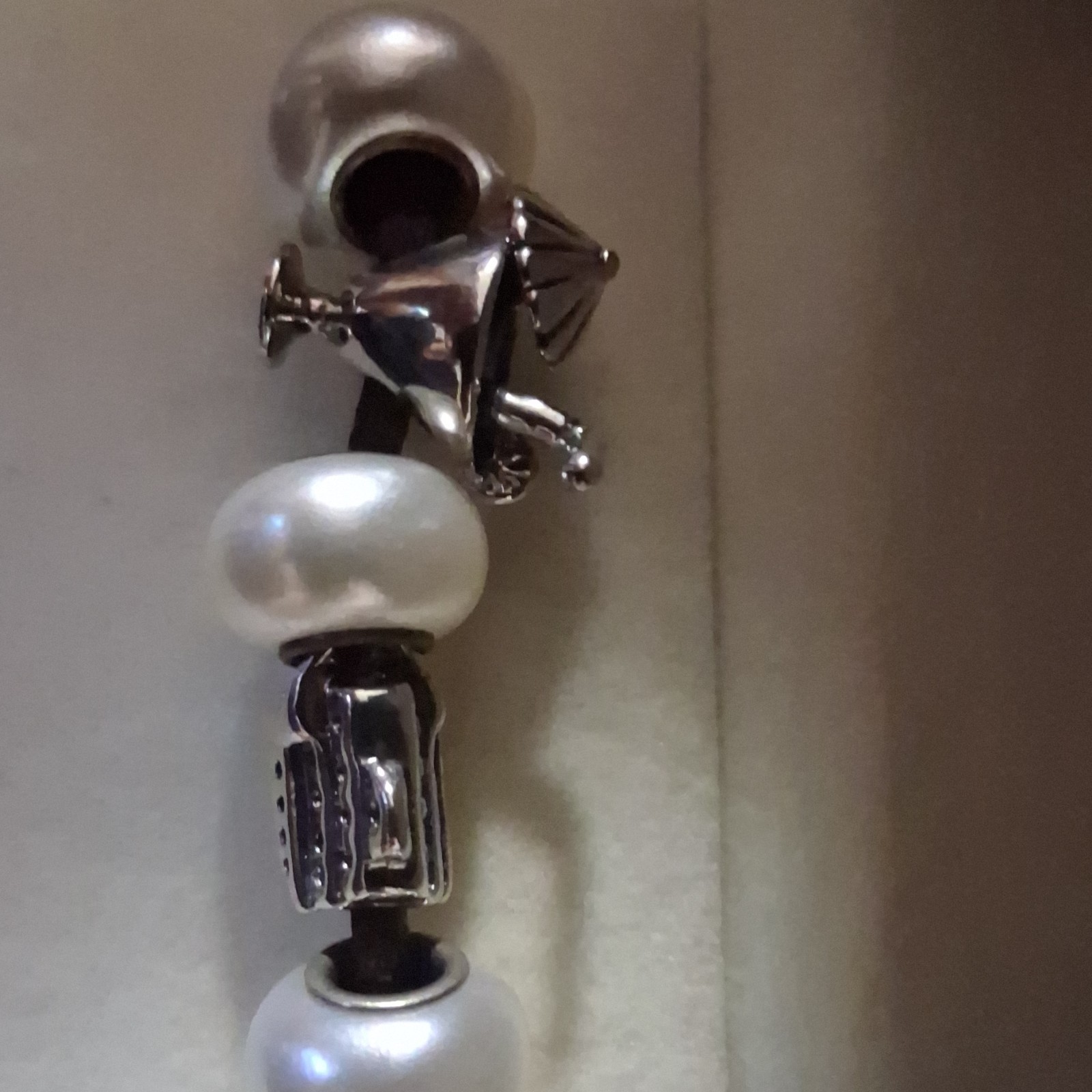 Bella Perlina Silver Tone Beaded Charm Bracelet w/ White Round Pearl Beads