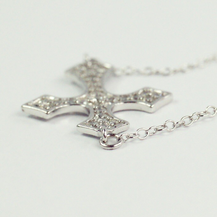 Sterling silver white/colorless CZ pavé cable chain cross bracelet