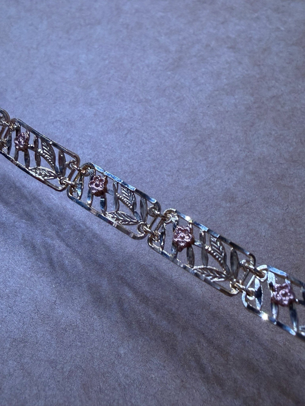 Vintage 10k Two Tone Yellow & Rose Gold Diamond Cut Floral Link Bracelet- 7 inch