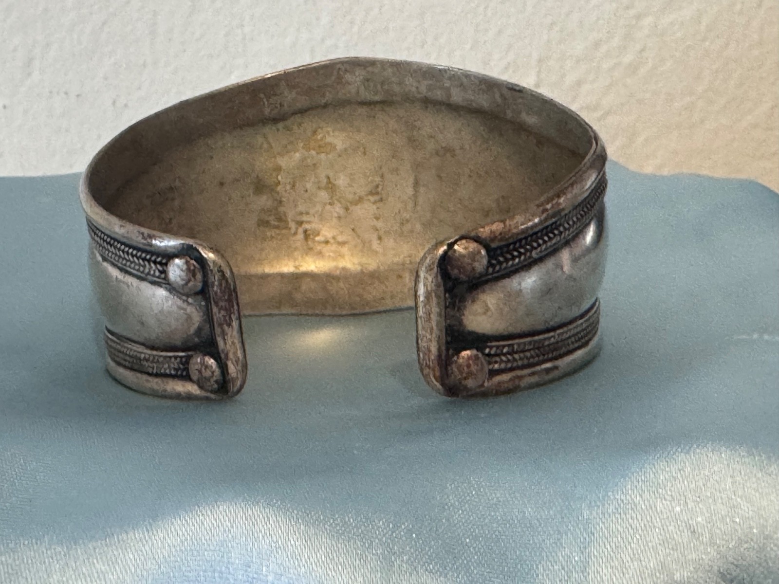 Cuff Bracelet Tibetan Nepal Silver Plated Embossed Dragons Onyx Oval Stone