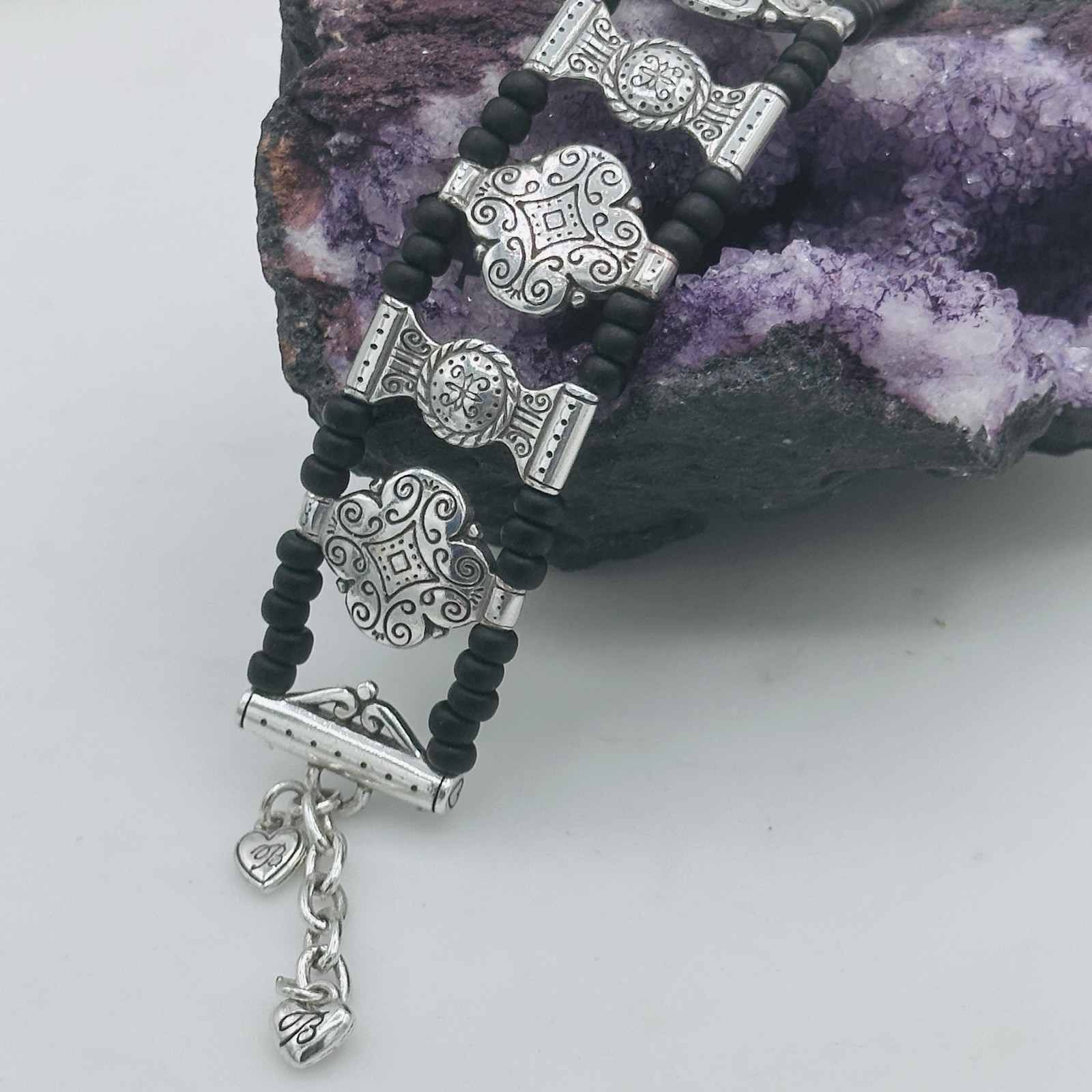Brighton Southwestern Black Bead Bracelet Silvertone Concho Toggle 7 8 In