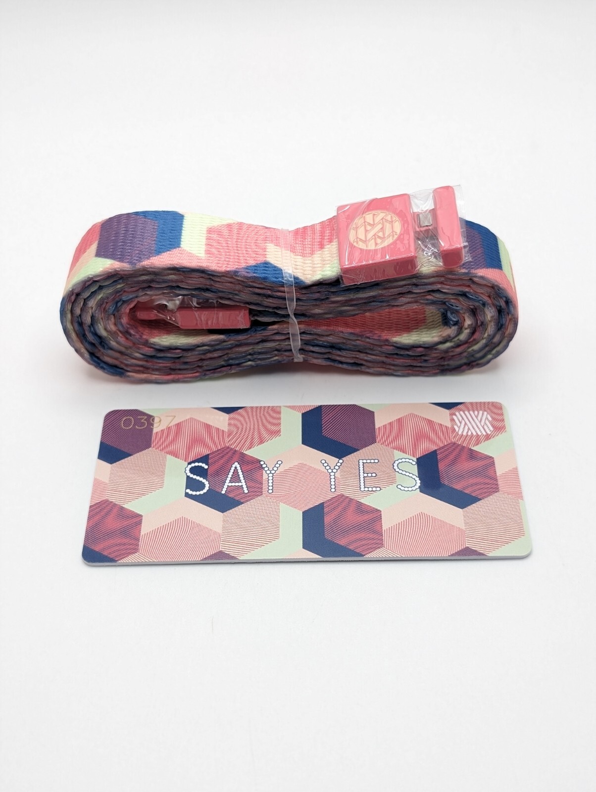Zox String #397 Say Yes ~ NEW ~ Collector’s Card