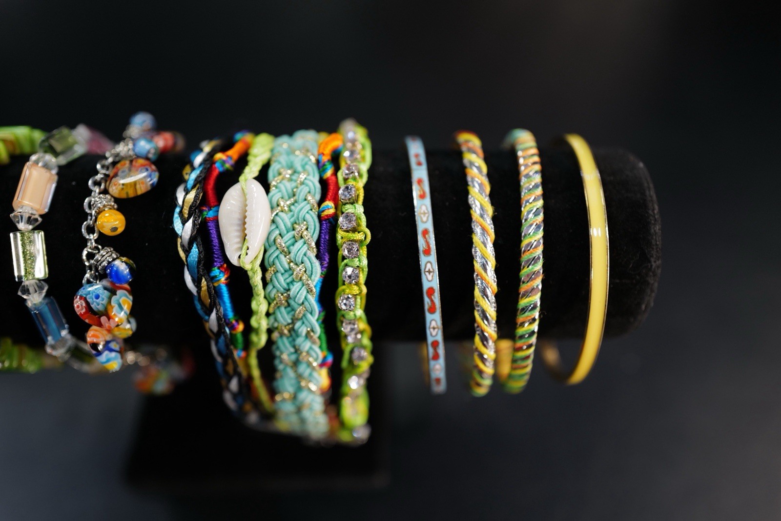 10 Pc Bracelet Multicolored Green Blue Yellow Red Mixed Styles Bangles Cuffs J21