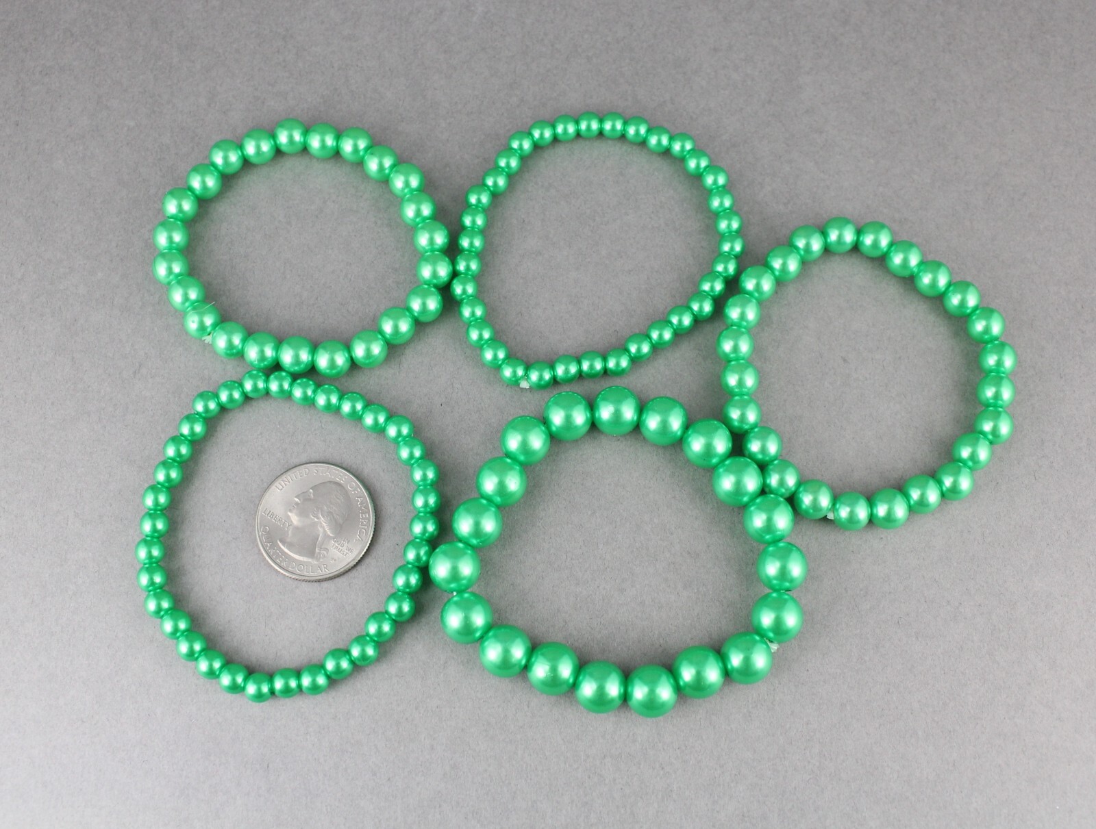 green faux pearl bracelet set pack of 5 bead stretch beads beaded 6mm 8mm 9mm